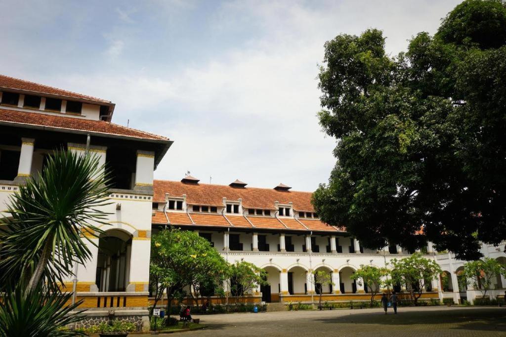 Hotel Grandhika Pemuda Semarang