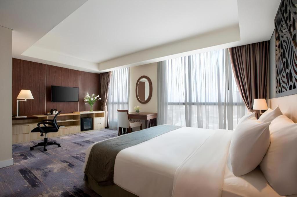 Hotel Grandhika Pemuda