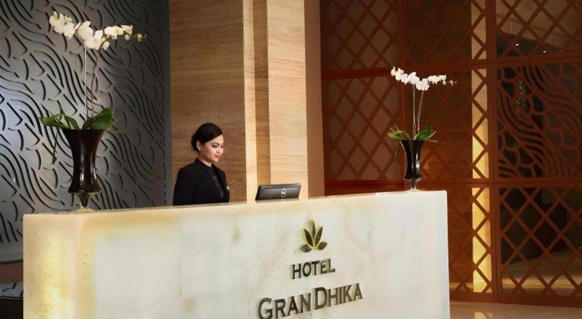 Grandhika Pemuda Hotel 4*